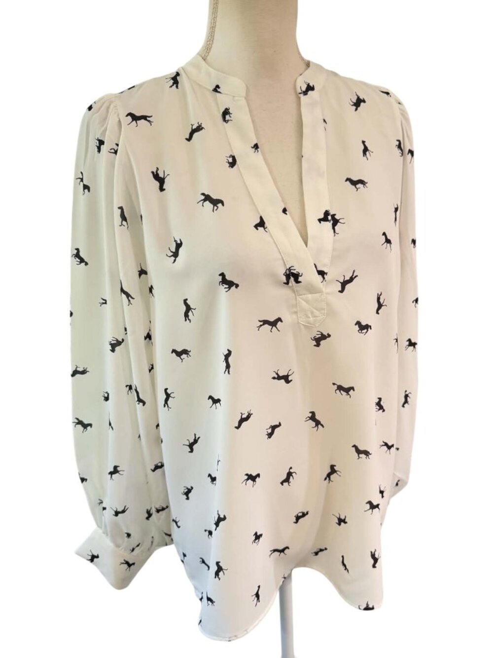 Vine & Love Equestrian Horse Print Blouse